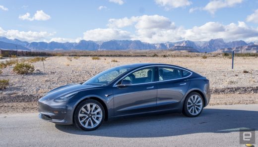 Tesla’s Autopilot makes room for cars entering your lane