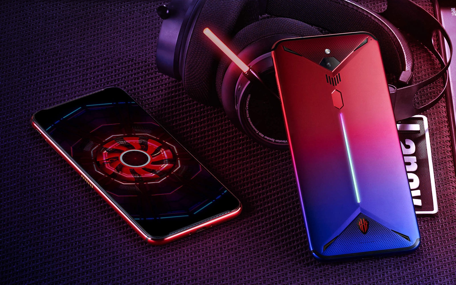 This gaming phone has a built-in cooling fan and can record 8K video | DeviceDaily.com