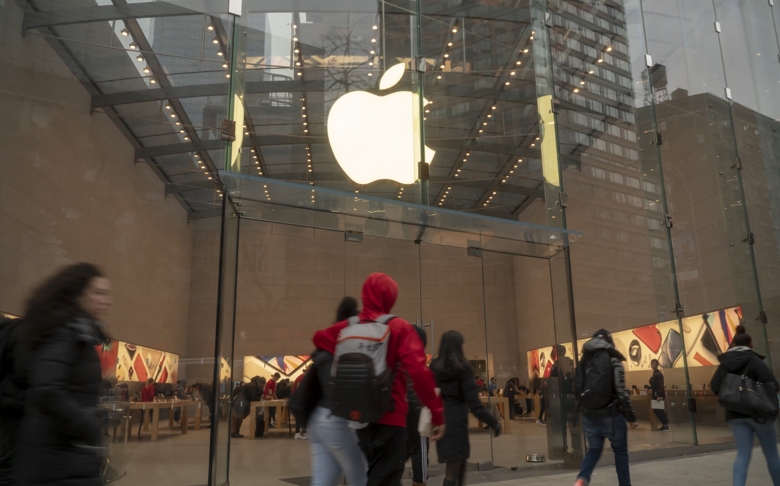 Teenager sues Apple for $1bn after facial recognition led to false arrest | DeviceDaily.com