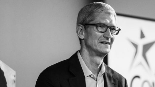 Tim Cook: “If you’re looking at a phone more than someone’s eyes, you’re doing the wrong thing”