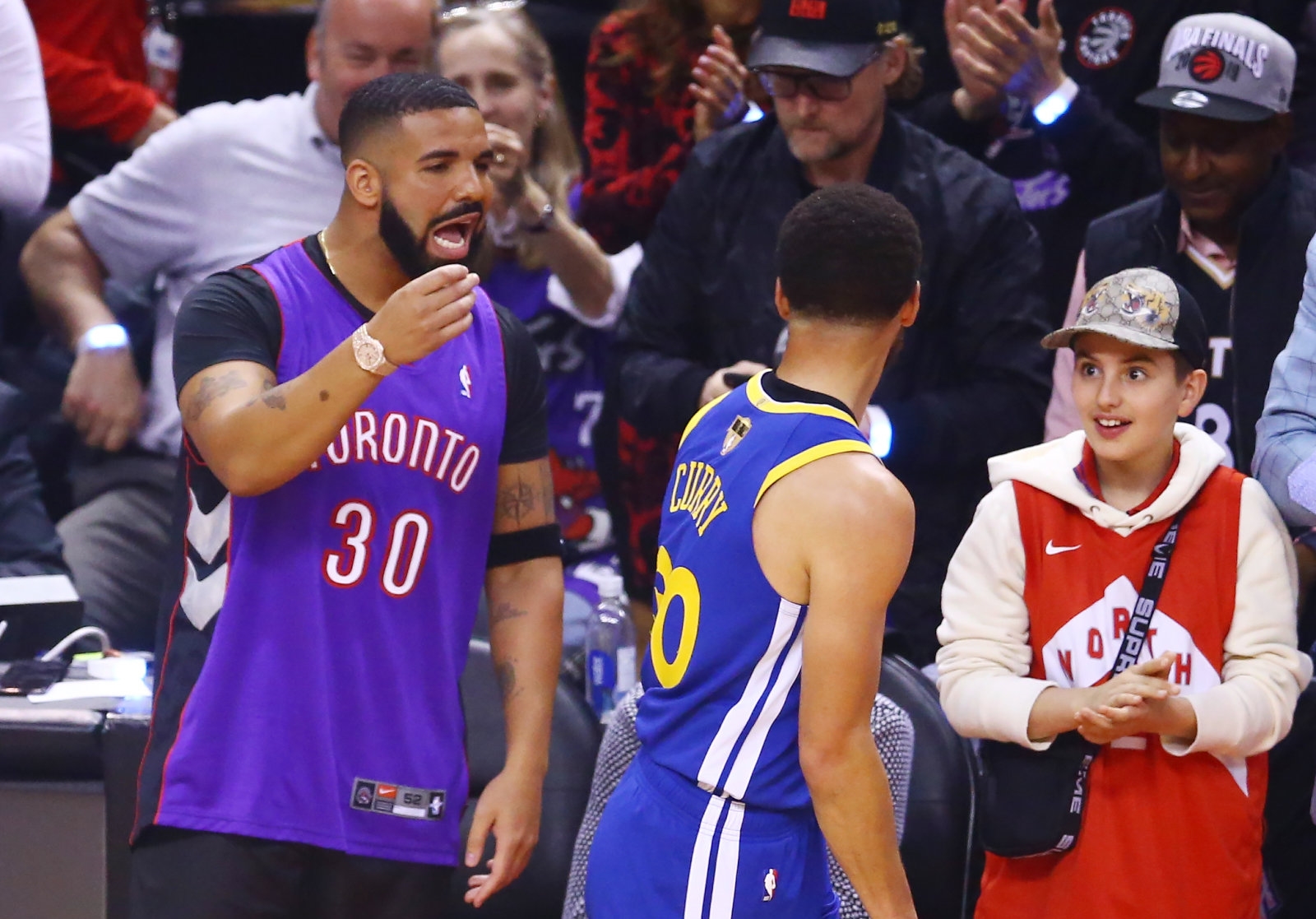 Drake sparks hundreds of fake eBay listings for Steph Curry's hair lint | DeviceDaily.com