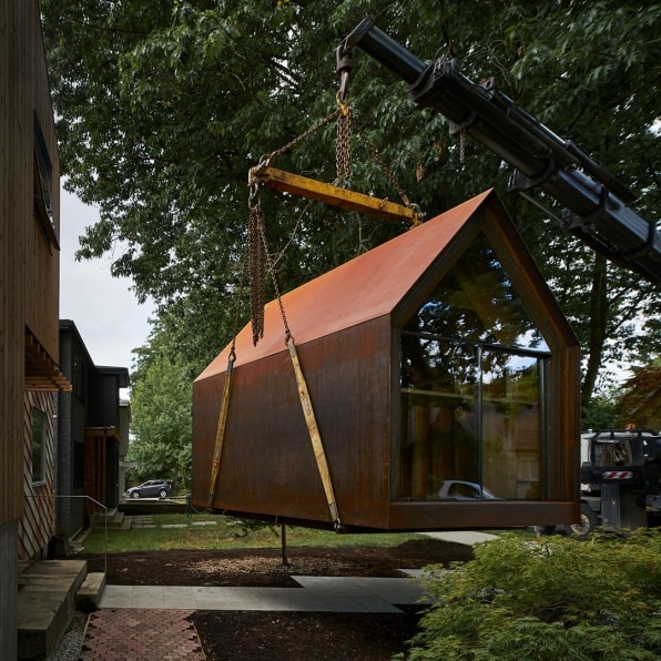 This construction company designed its own trailer for job sites, and it’s gorgeous | DeviceDaily.com