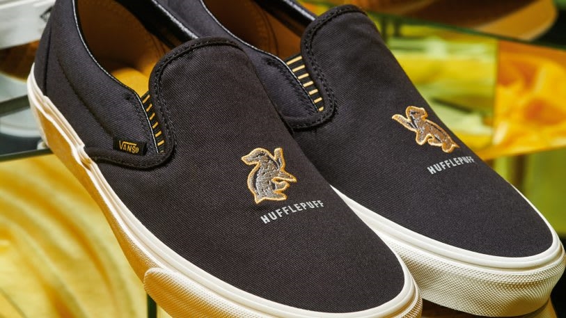 Hey Harry Potter fans, the magical Vans sneakers you’ve been waiting for are here | DeviceDaily.com