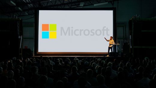 I create presentations at Microsoft. Here’s how I avoid “Death by PowerPoint”