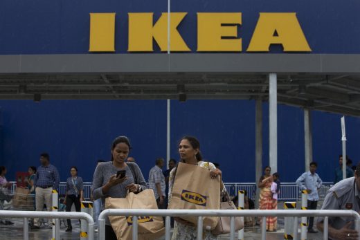 IKEA will finally offer online shopping through mobile apps