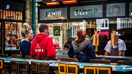 Jamie Oliver’s restaurants are bankrupt—1,000 employees let go