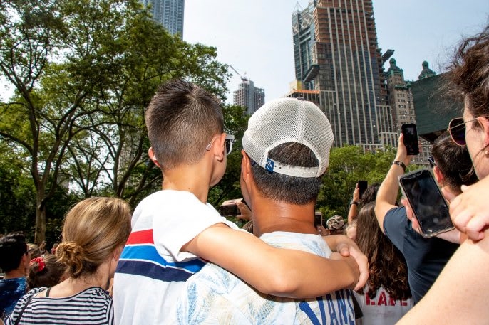 ‘Now Pay Us!’ Photos from NYC’s World Cup victory parade capture a mood—and a movement | DeviceDaily.com