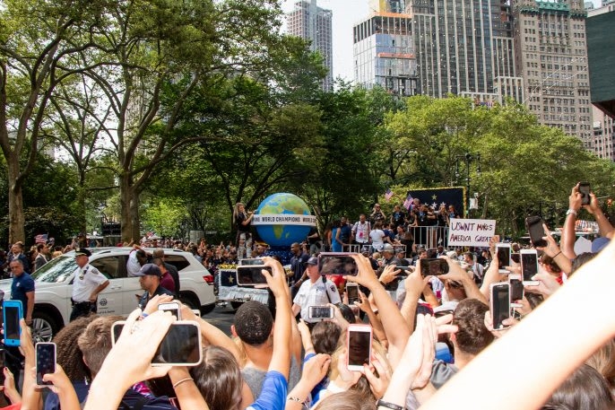 ‘Now Pay Us!’ Photos from NYC’s World Cup victory parade capture a mood—and a movement | DeviceDaily.com