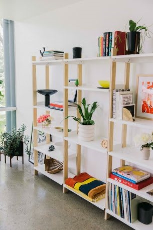 These bookshelves are designed to last your entire life | DeviceDaily.com