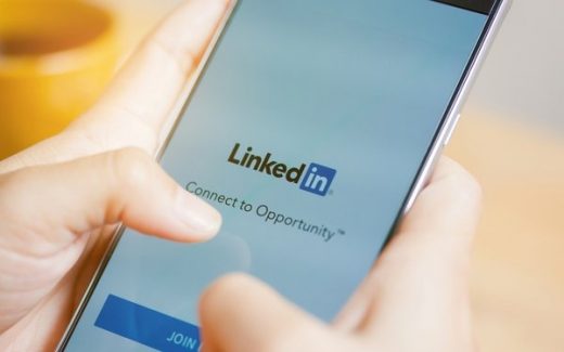 API Automates LinkedIn Ads Performance Reporting