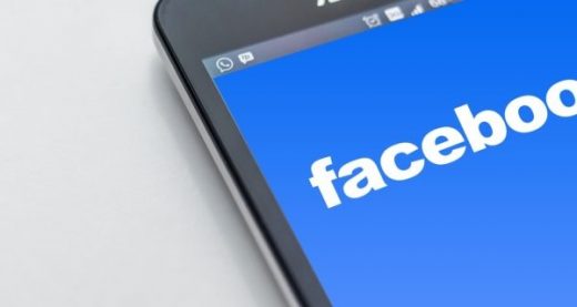 Facebook Changing Its Mobile Ad Format