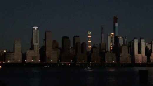 Stunning photos and videos of NYC’s blackout