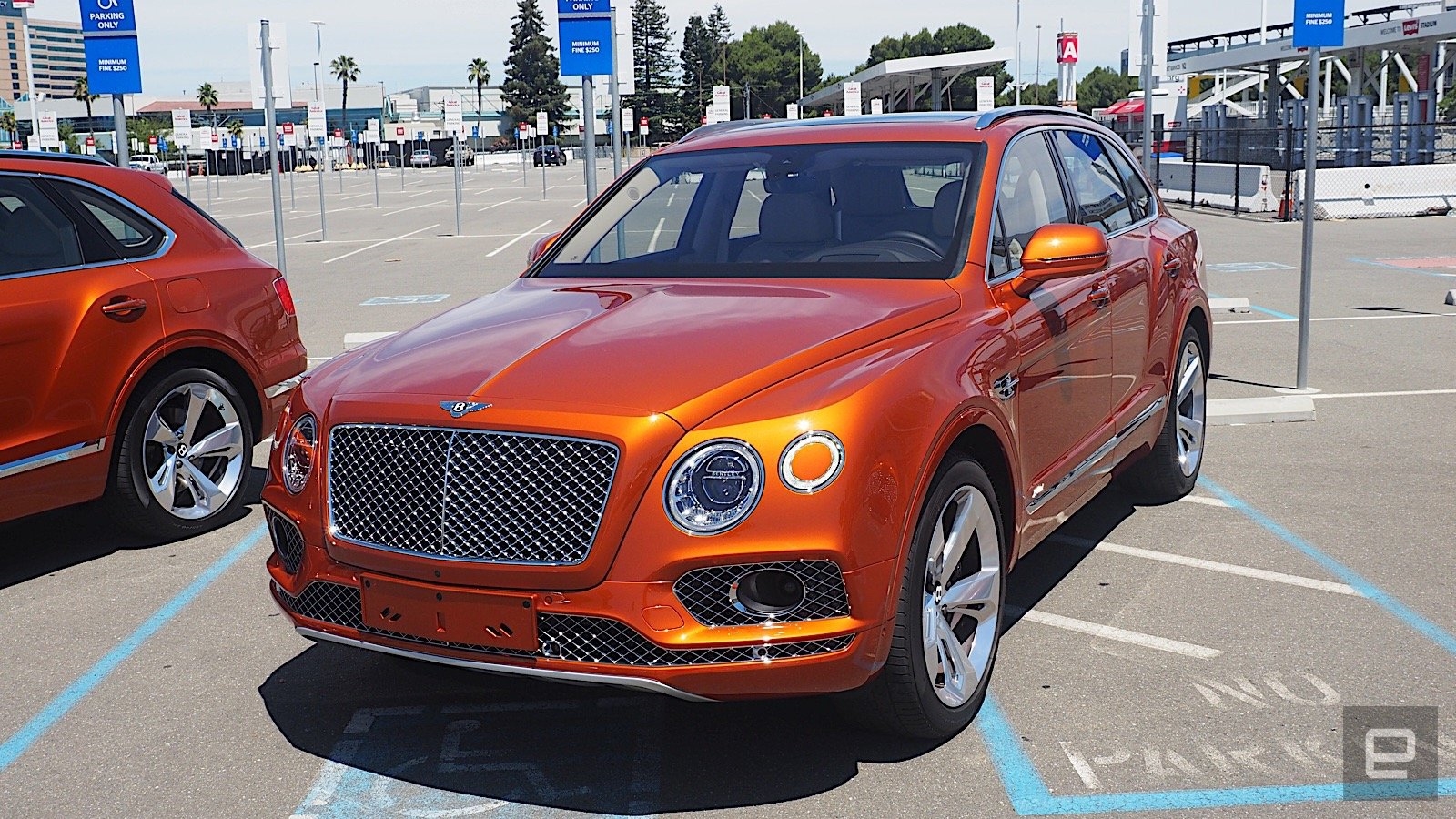 The Bentley Bentayga Hybrid is a stately but uninspiring ride | DeviceDaily.com