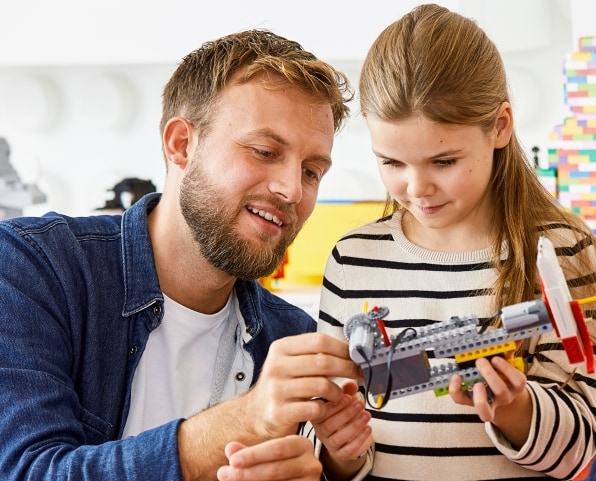 Lego’s message to parents: Playtime benefits you as much as your kids | DeviceDaily.com