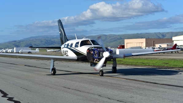 This plane can fly 500 miles, powered entirely by hydrogen | DeviceDaily.com