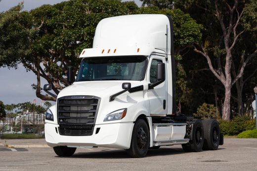 Daimler’s first large electric semi trucks are ready to roll