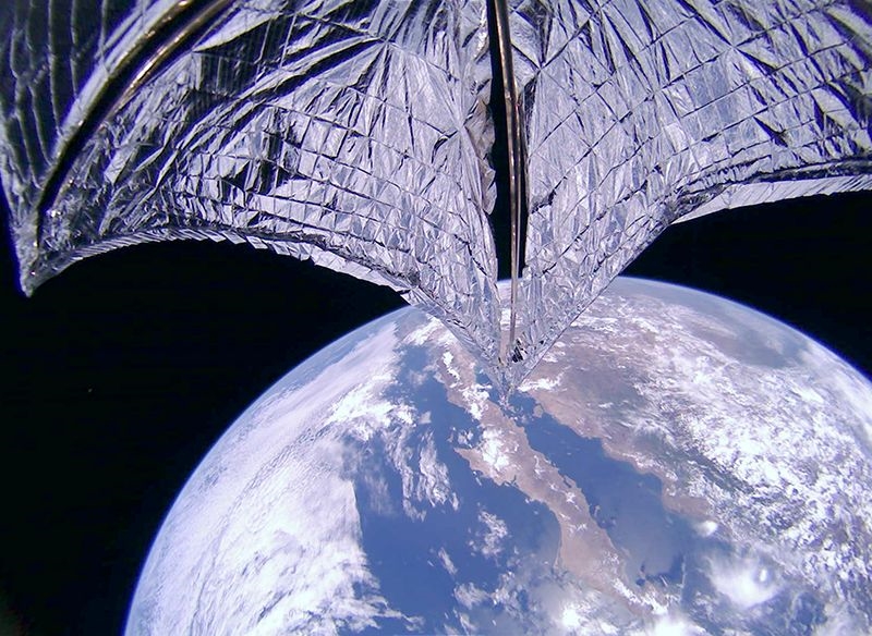 LightSail 2 is now surfing on sunlight | DeviceDaily.com