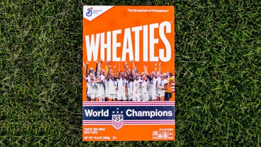 Serena Williams helped put USWNT soccer champs on a Wheaties box