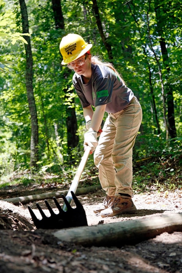 The national parks system is falling apart: These diverse service corps can help fix it | DeviceDaily.com