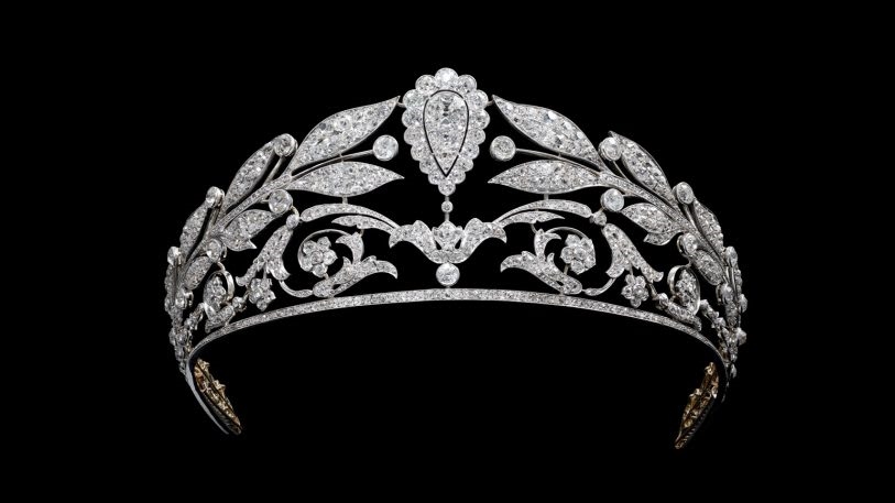 A visual history of the most coveted design object of all: Tiaras | DeviceDaily.com