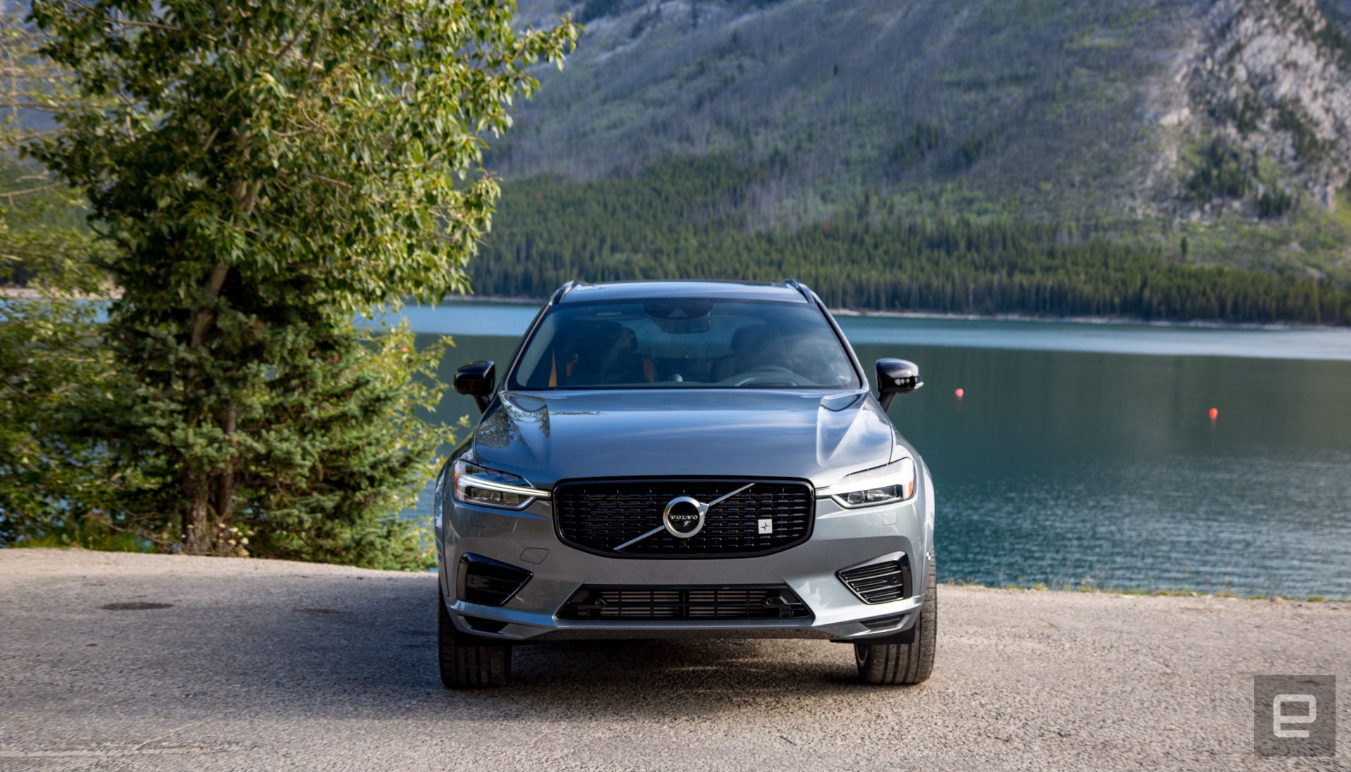 Volvo's Polestar engineered XC60 is fast, but still reserved | DeviceDaily.com