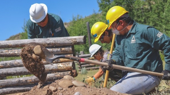 The national parks system is falling apart: These diverse service corps can help fix it | DeviceDaily.com