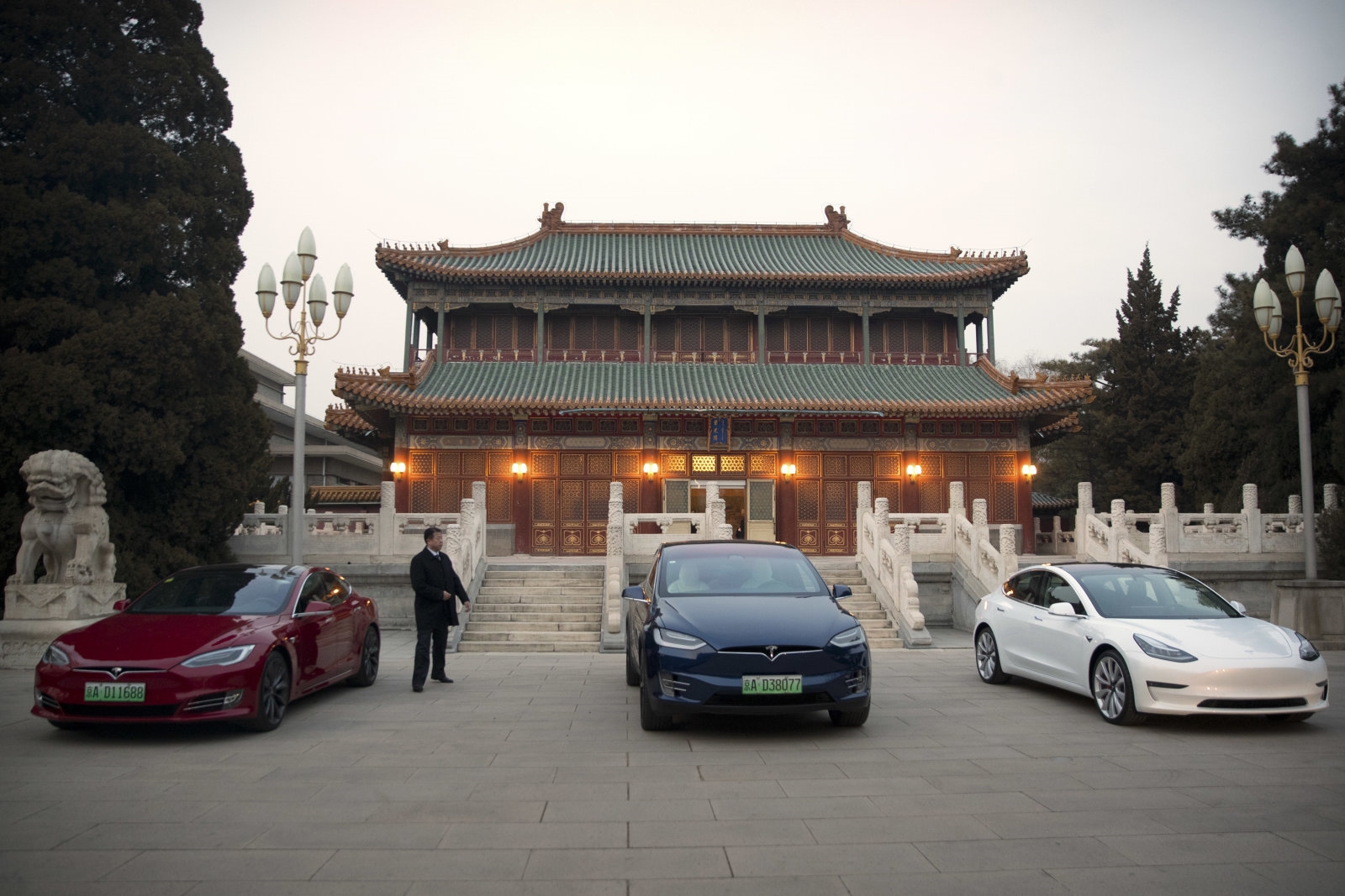 China gives Tesla a pass on trade-war tariffs | DeviceDaily.com