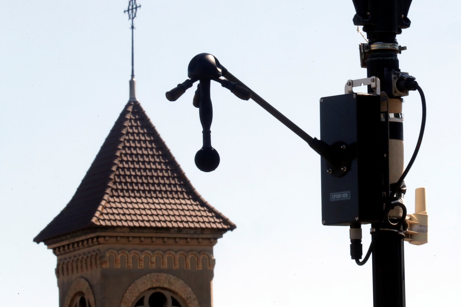 Paris is testing 'noise radar' that will automatically ticket loud cars | DeviceDaily.com