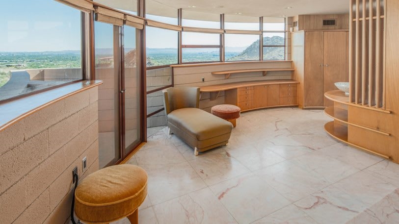 Frank Lloyd Wright’s last home is being sold at auction with no minimum | DeviceDaily.com