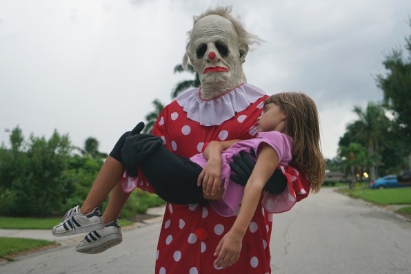 Remember Wrinkles the Clown, the viral boogeyman for hire? This new documentary shows his dark side | DeviceDaily.com