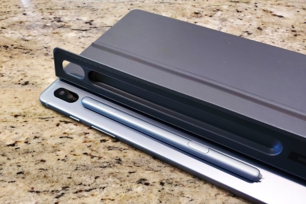 Samsung’s new tablet is useful in all the ways an iPad Pro isn’t | DeviceDaily.com Samsung’s new tablet is useful in all the ways an iPad Pro isn’t | DeviceDaily.com