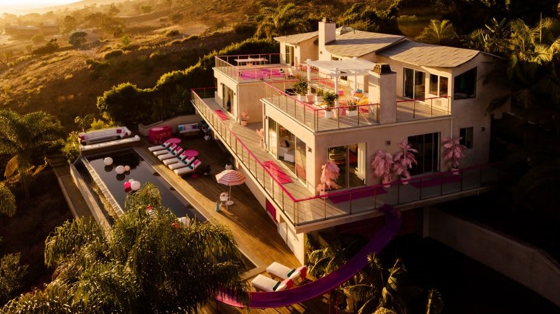 Airbnb’s latest stunt is a sleepover in Barbie’s Malibu Dream House | DeviceDaily.com