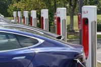 Tesla’s first major V3 Supercharger rollout is taking place in Canada