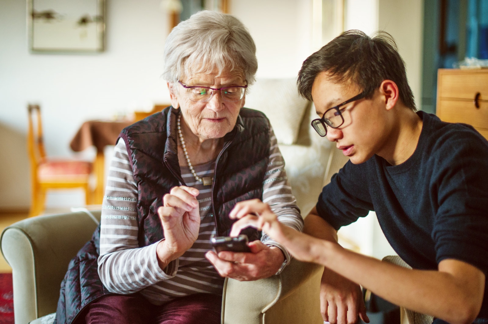 Hitting the Books: Boomers not understanding tech is the circle of life | DeviceDaily.com