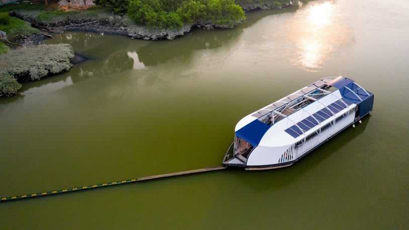 The Ocean Cleanup project is now cleaning plastic out of rivers to stop it from getting to the ocean | DeviceDaily.com