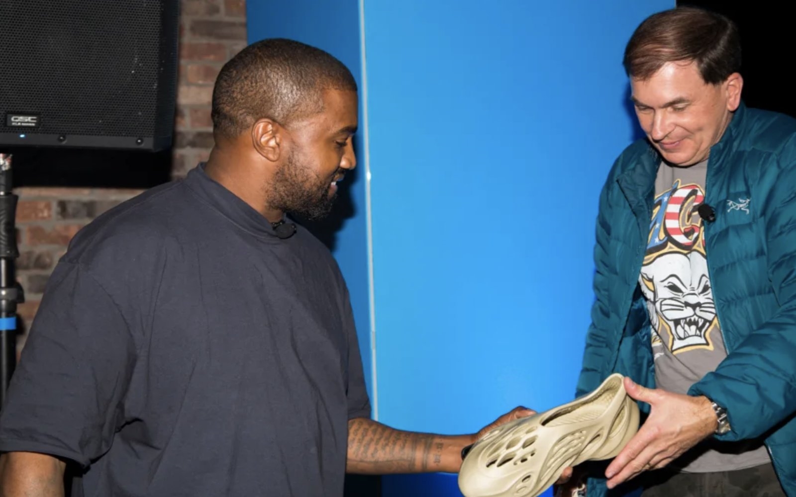 Kanye West's sustainable Yeezy concept uses algae foam | DeviceDaily.com