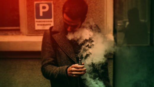 Vaping lung illnesses: The CDC just named this chemical as the likely culprit