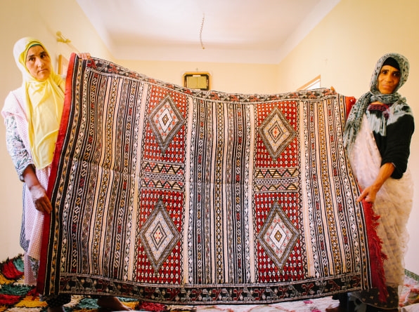 This Moroccan rug startup sells the work of women master weavers—fairly | DeviceDaily.com