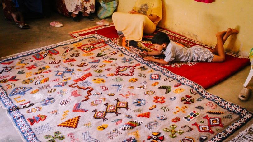 This Moroccan rug startup sells the work of women master weavers—fairly | DeviceDaily.com