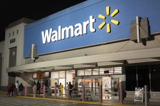 Walmart’s Amazon attack plan could put 5G antennas, servers in stores