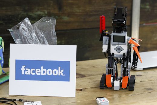 Facebook’s new robot AI can get around efficiently without using a map