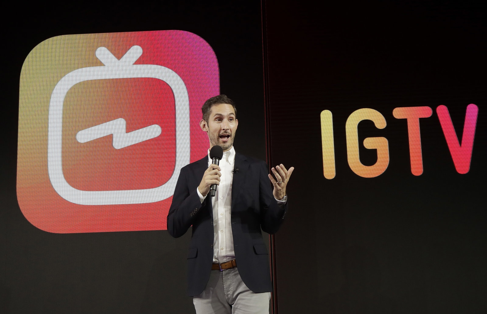Instagram removes the IGTV button you weren't using | DeviceDaily.com
