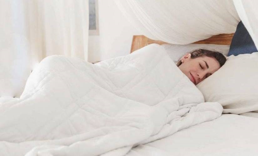 Baloo Weighted Blanket: Improved Sleep Quality and Quantity | DeviceDaily.com