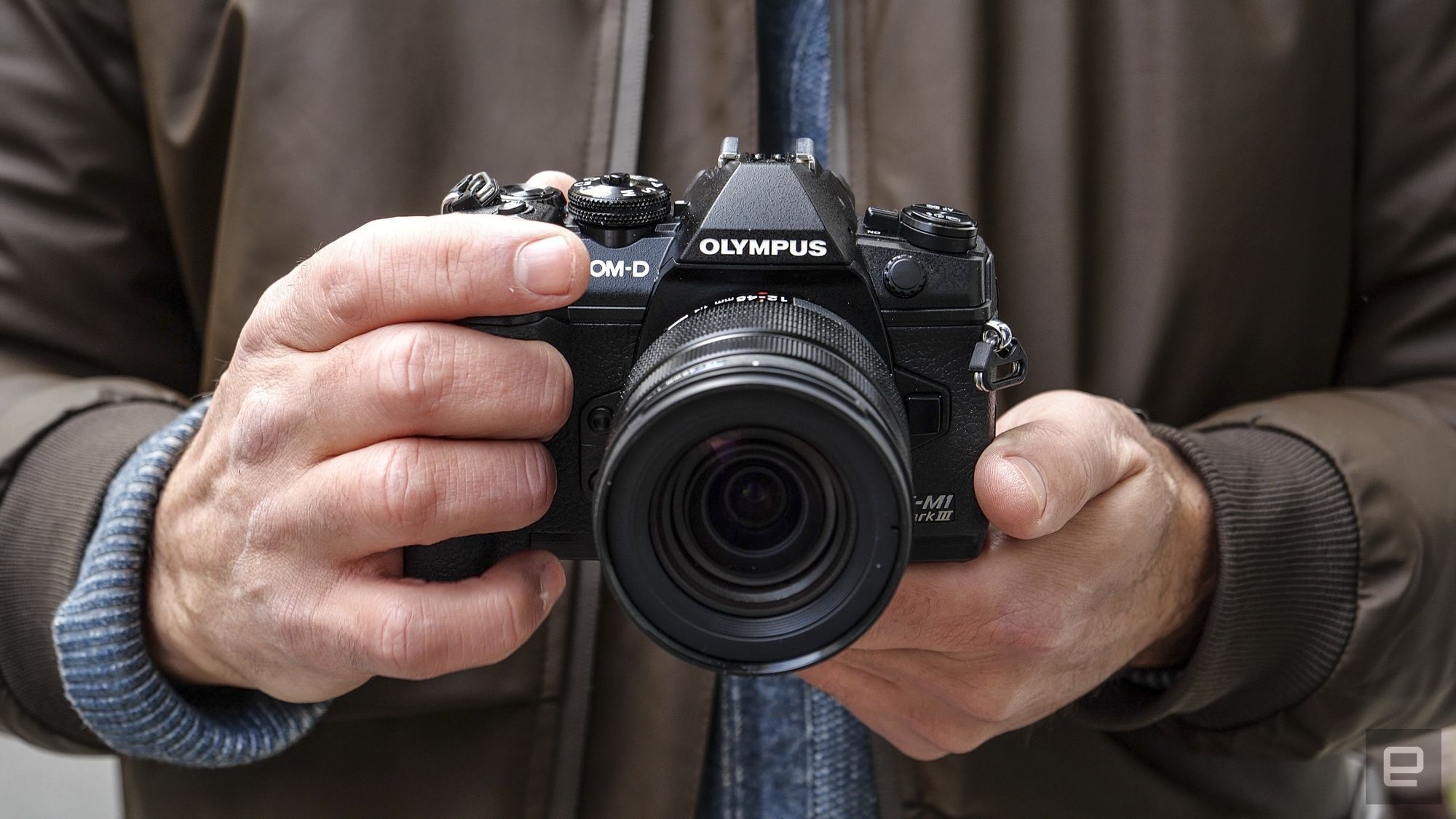 Olympus E-M1 III review: Fast, but way behind flagship camera rivals | DeviceDaily.com