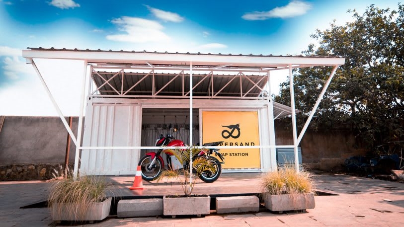 This electric motorcycle startup is transforming the Rwandan taxi industry | DeviceDaily.com
