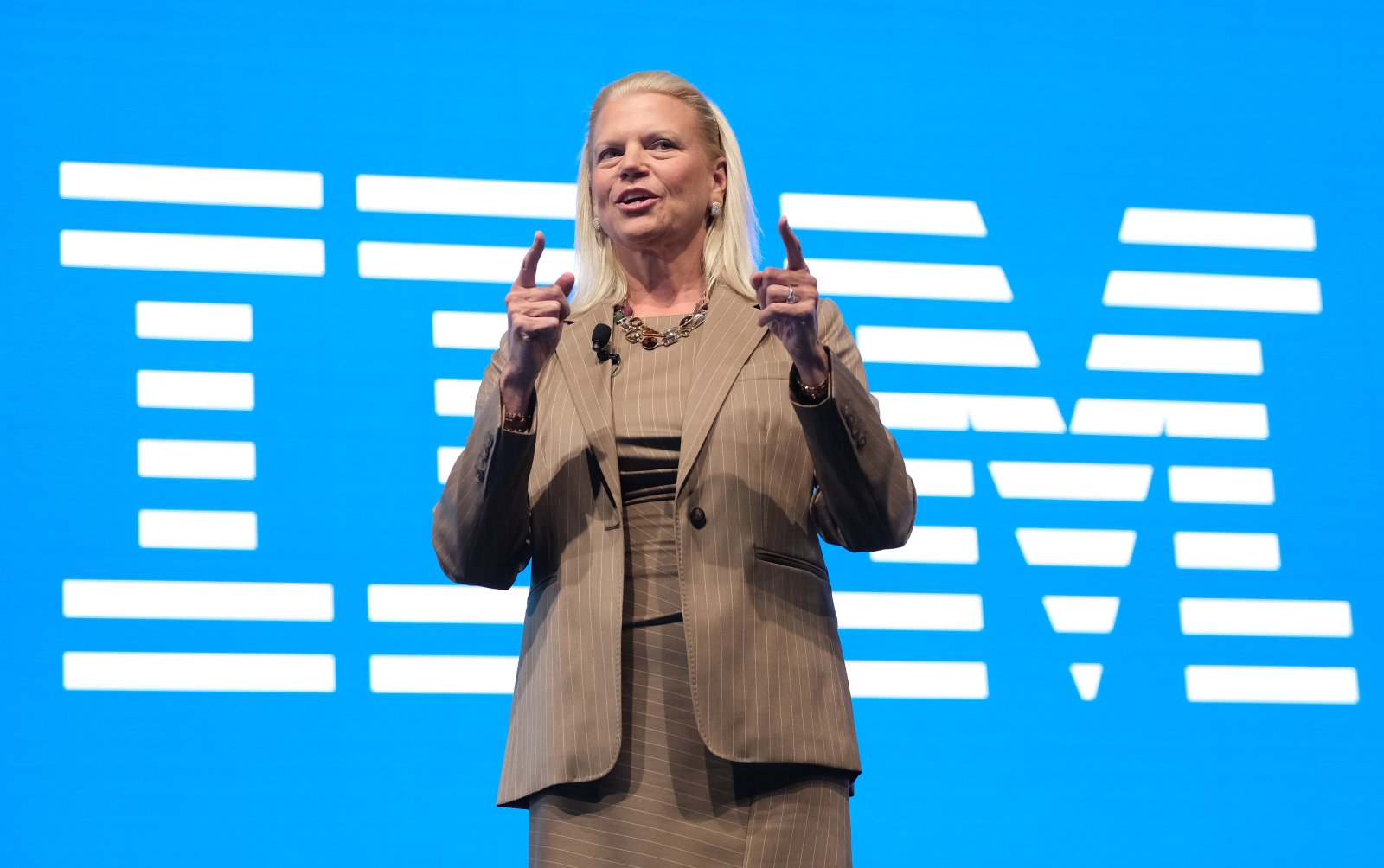 IBM CEO Virginia Rometty is retiring | DeviceDaily.com
