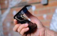 Motorola Razr’s hinge ‘broke’ after 27,000 folds in durability test