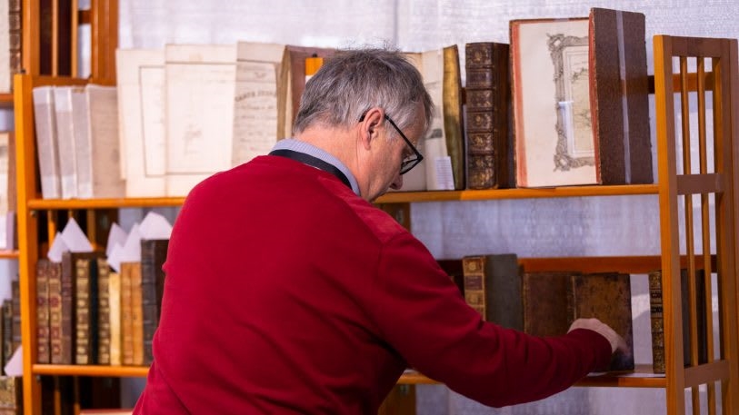 See some of the rarest books from NYC’s Antiquarian Book Fair | DeviceDaily.com