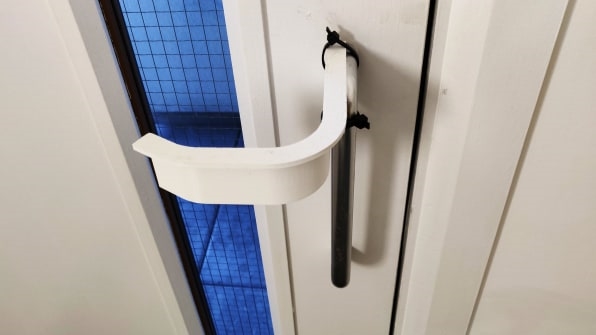 3D print your own hands-free door handles with these free files | DeviceDaily.com