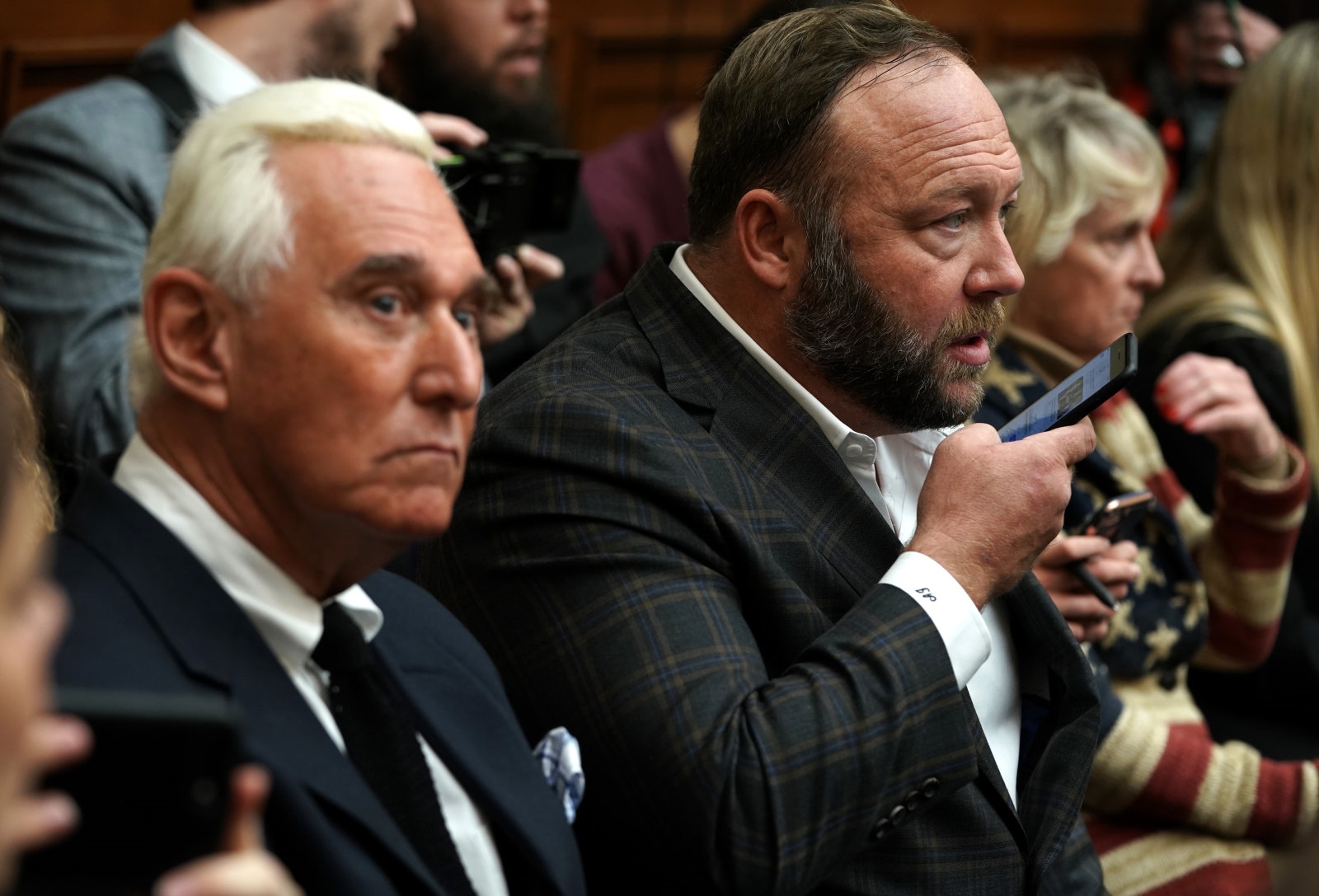 Google pulls Infowars from the Play Store over coronavirus misinformation | DeviceDaily.com